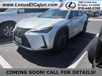 Used 2024 Lexus UX 250h FWD video 1
