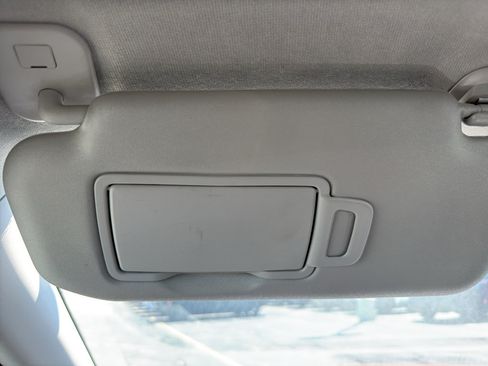 Certified 2024 Nissan Sentra SR FWD image 24