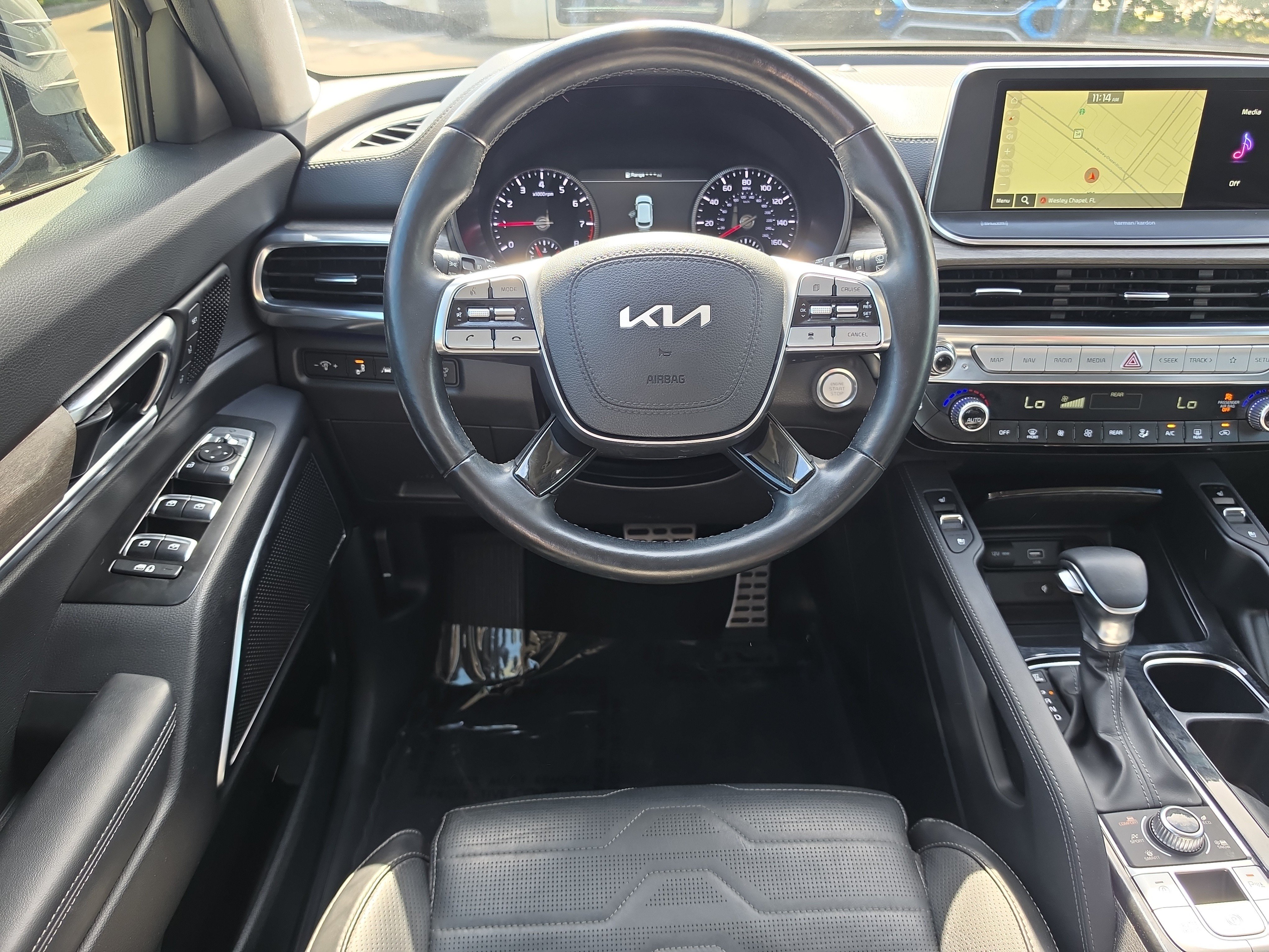 Certified 2022 Kia Telluride SX w/ SX Prestige Package AWD/4WD image 14