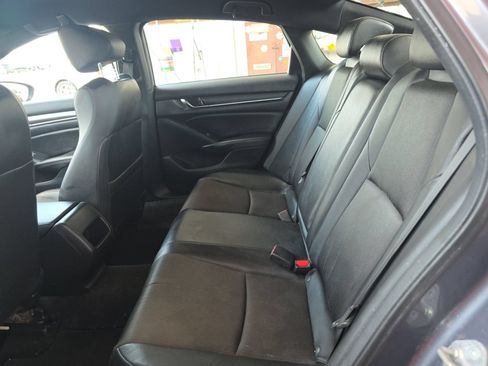 Used 2020 Honda Accord Sport image 14
