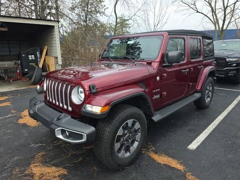 Used 2022 Jeep Wrangler Unlimited Sahara image 1