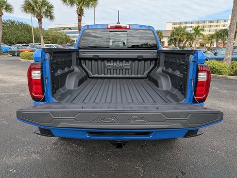 New 2026 GMC Canyon Elevation w/ Convenience Package image 16