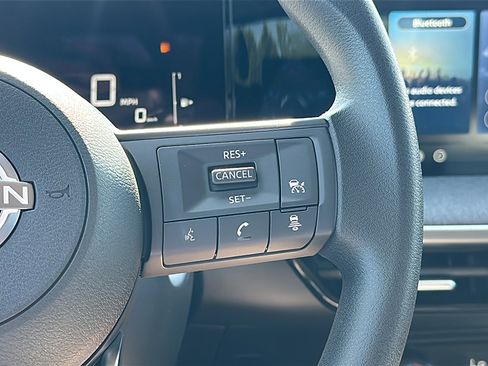 New 2026 Nissan Kicks SV image 18