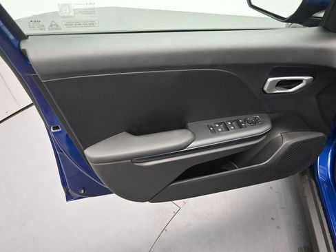 New 2026 Kia K4 LXS image 17