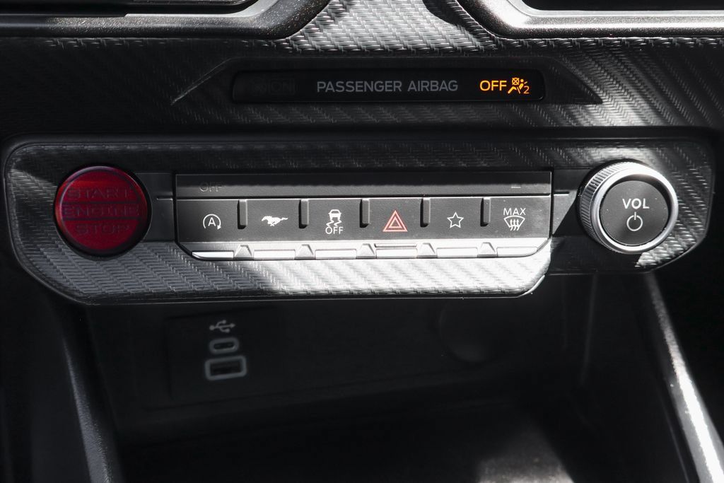 Used 2025 Ford Mustang Coupe RWD image 36