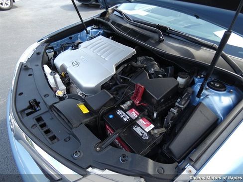 Used 2012 Toyota Camry XLE FWD image 8