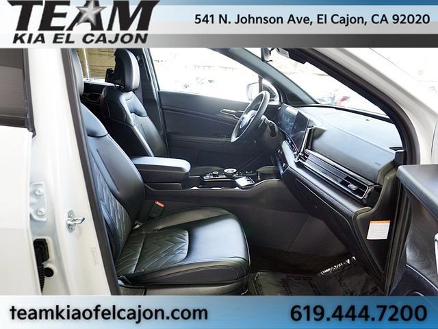 Certified 2025 Kia Sportage X-Line AWD/4WD image 11