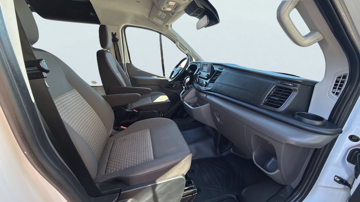 Used 2022 Ford Transit 250 Low Roof AWD w/ Exterior Upgrade Package image 14