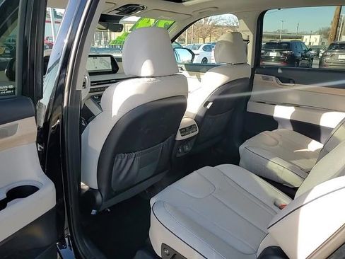 Used 2024 Hyundai Palisade Limited image 29