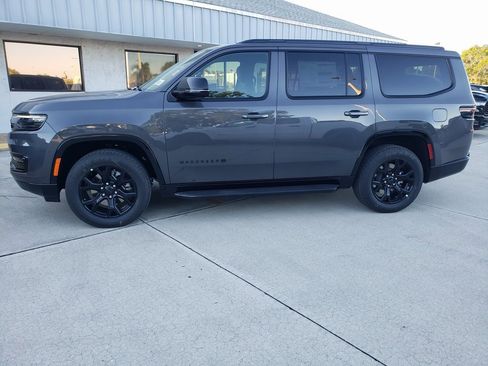 New 2025 Jeep Wagoneer Series II image 2