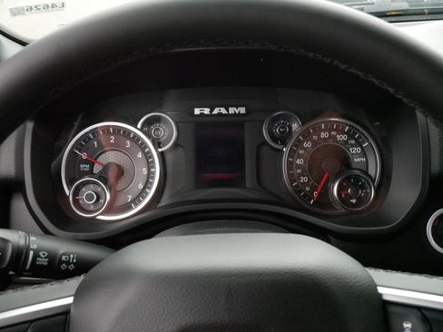 Used 2025 RAM 1500 Big Horn AWD/4WD image 21