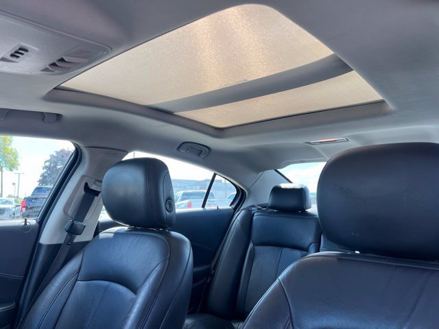 Used 2013 Buick LaCrosse Premium FWD image 17