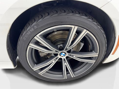 Used 2019 BMW 330i Sedan w/ Driving Assistance Package image 78