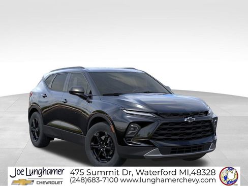 New 2026 Chevrolet Blazer LT w/ Convenience Package FWD image 8