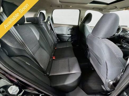 Used 2021 Nissan Rogue SV FWD image 26