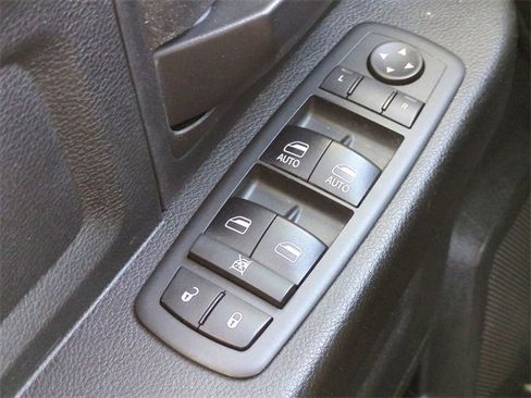 Used 2019 RAM 1500 Express w/ Express Value Package image 21