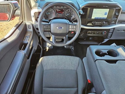 Used 2023 Ford F150 XLT image 11