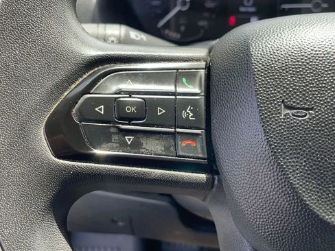 Used 2024 RAM ProMaster 2500 FWD image 25