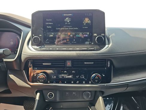 Used 2021 Nissan Rogue Platinum FWD image 20