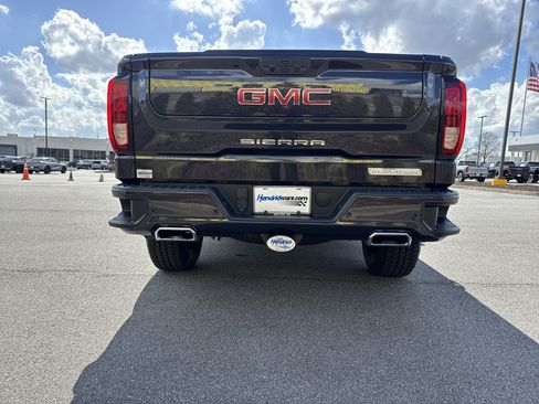 Used 2026 GMC Sierra 1500 Elevation w/ Elevation Premium Package image 9