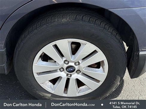Used 2018 Subaru Outback 2.5i Premium image 10