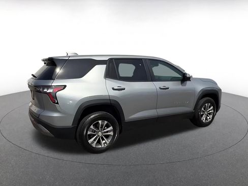 Used 2025 Chevrolet Equinox LT image 14