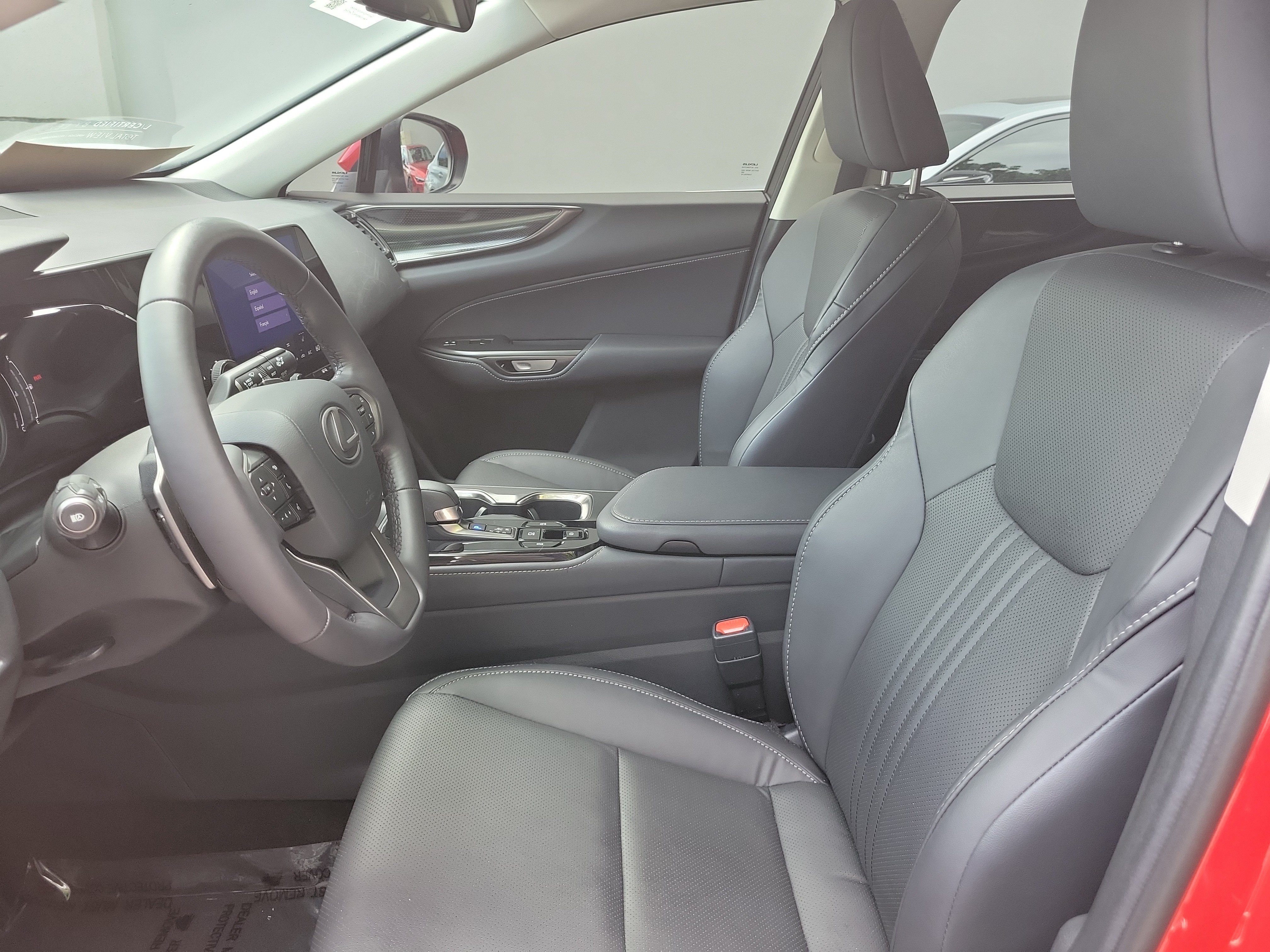 Used 2025 Lexus NX 250 FWD w/ Towing Package (2000 Lbs) image 21