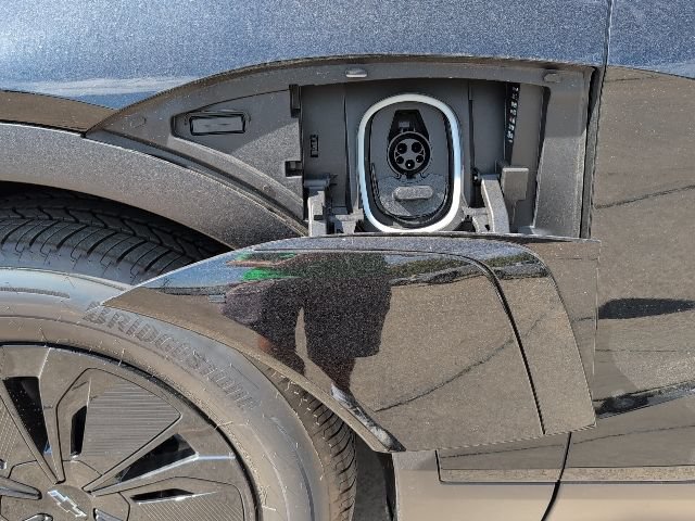 New 2026 Chevrolet Blazer EV LT AWD/4WD image 36