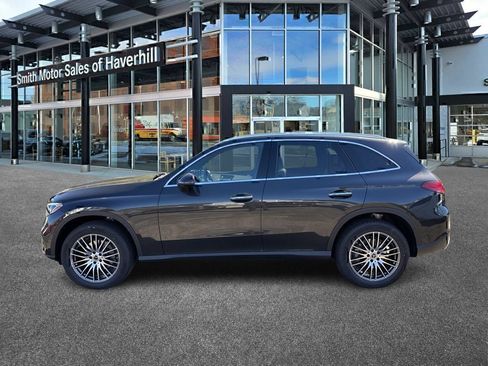 Used 2026 Mercedes-Benz GLC 300 4MATIC image 4