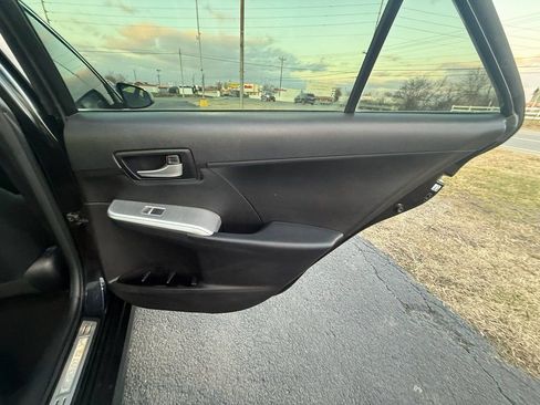 Used 2012 Toyota Camry SE image 20