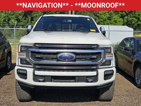 Used 2021 Ford F350 Platinum AWD/4WD image 2