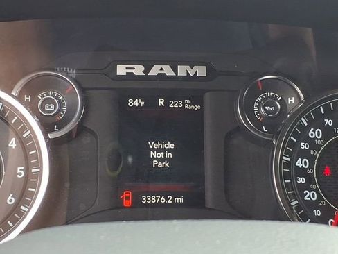 Used 2024 RAM 2500 Big Horn AWD/4WD image 19
