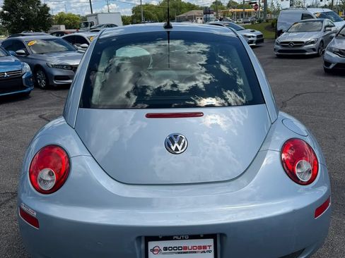 Used 2009 Volkswagen Beetle Coupe FWD image 8