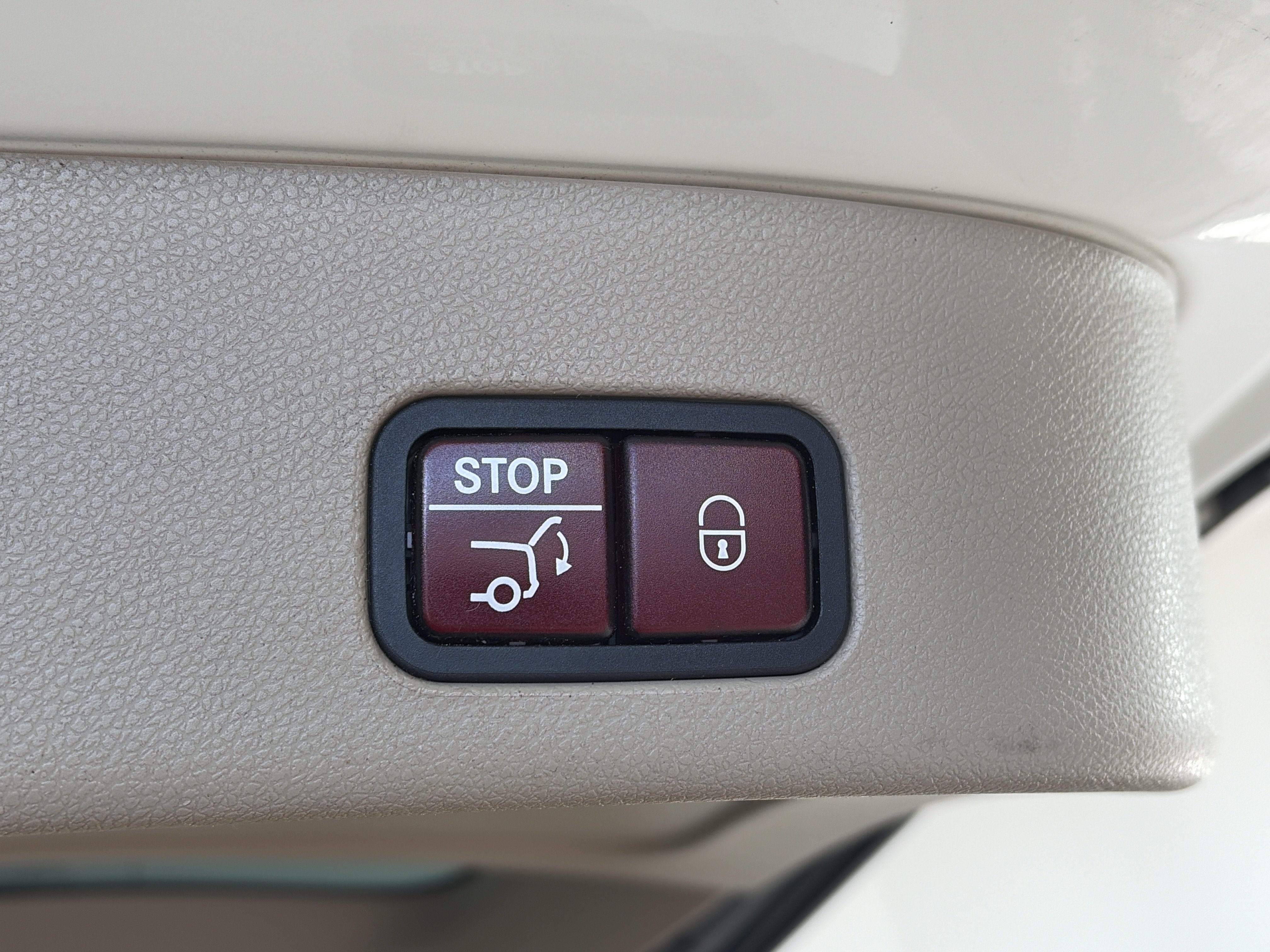 Used 2013 Mercedes-Benz GL 450 4MATIC image 15