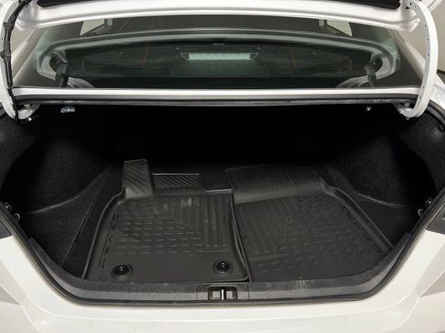 Used 2025 Toyota Camry LE FWD image 22