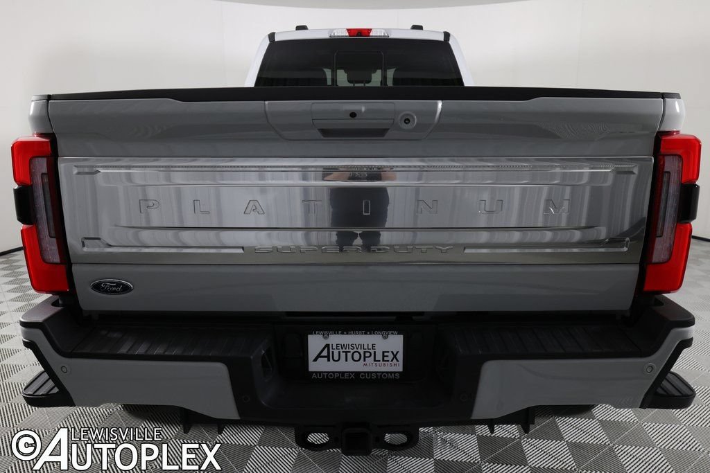 Used 2025 Ford F350 Platinum w/ Platinum Plus Package AWD/4WD image 6