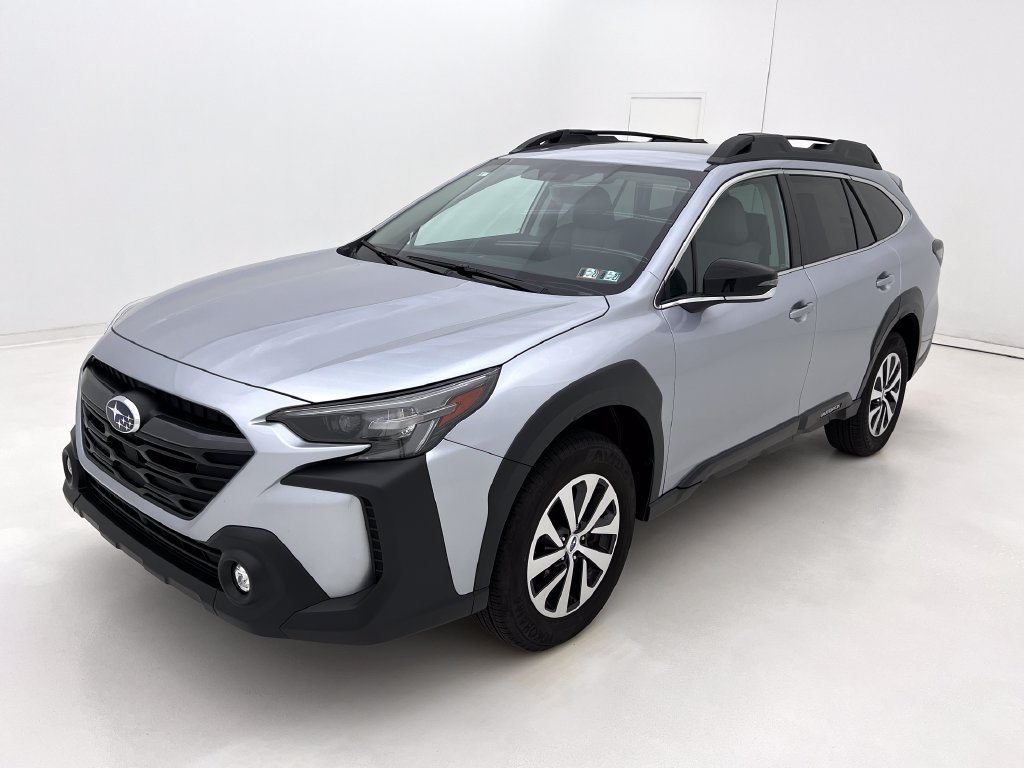 Used 2025 Subaru Outback Premium w/ Popular Package #1A AWD/4WD image 4