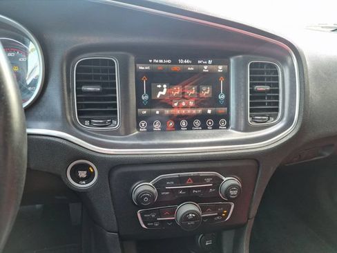 Used 2017 Dodge Charger R/T RWD image 14