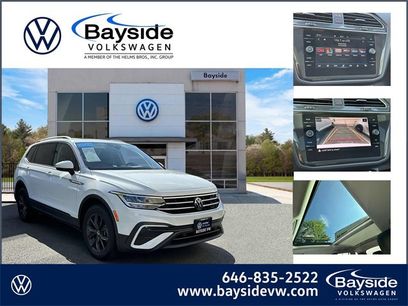 Certified 2022 Volkswagen Tiguan SE w/ Panoramic Sunroof Package
