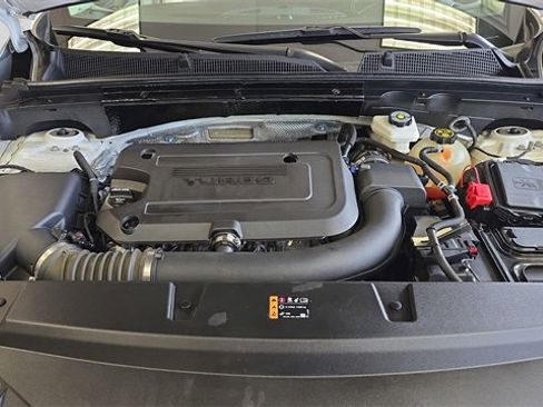 Used 2022 Buick Envision Essence w/ Safety Package image 25