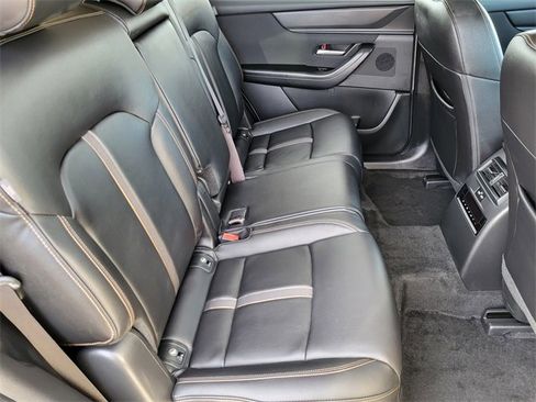 Certified 2025 MAZDA CX-90 3.3 Turbo w/ Select Package image 19