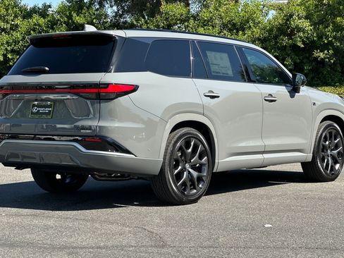 New 2026 Lexus TX 500h AWD w/ Technology Package image 8