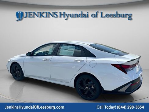 New 2026 Hyundai Elantra Sport image 7