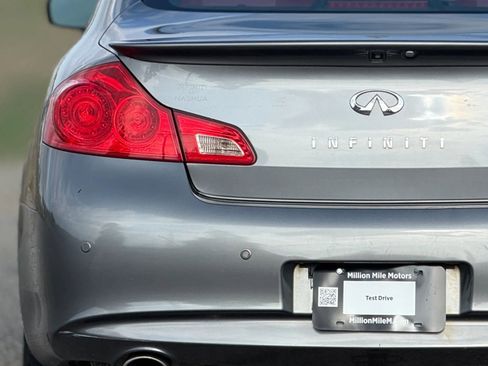Used 2010 INFINITI G37 Anniversary Edition image 13