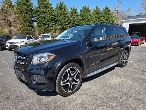 Used 2017 Mercedes-Benz GLS 550 4MATIC image 3