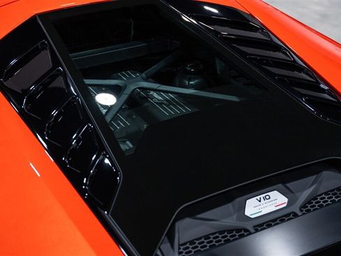Used 2021 Lamborghini Huracan EVO AWD/4WD image 62