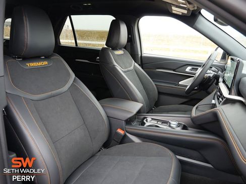 New 2026 Ford Explorer Tremor w/ Tremor Ultimate Package image 18