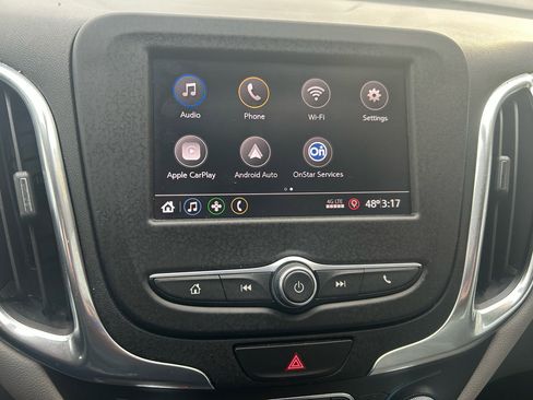 Used 2021 Chevrolet Equinox LS w/ LS Convenience Package image 22