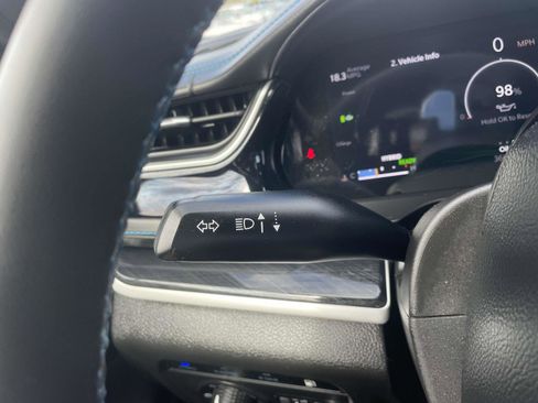 Used 2022 Jeep Grand Cherokee Trailhawk image 28