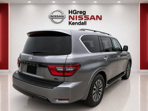 Used 2022 Nissan Armada SL w/ Midnight Edition Package RWD image 2